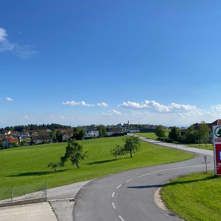 Wohnung City Nord Mit Balkon Herzogsdorf Esterno foto