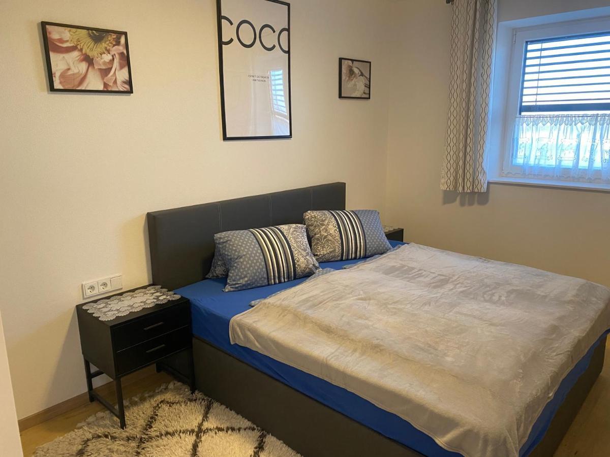 Wohnung City Nord Mit Balkon Herzogsdorf Esterno foto